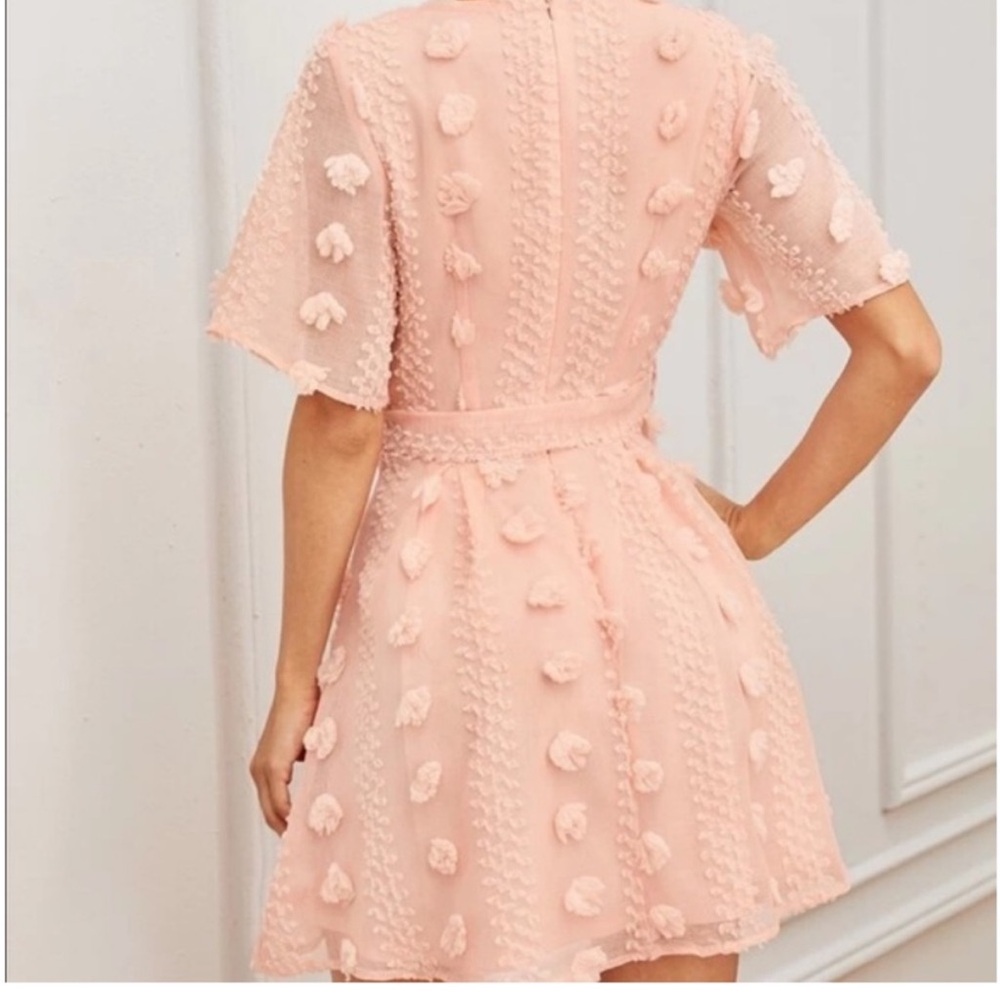 Elegant Pink Floral Dress - Picture 2 of 2